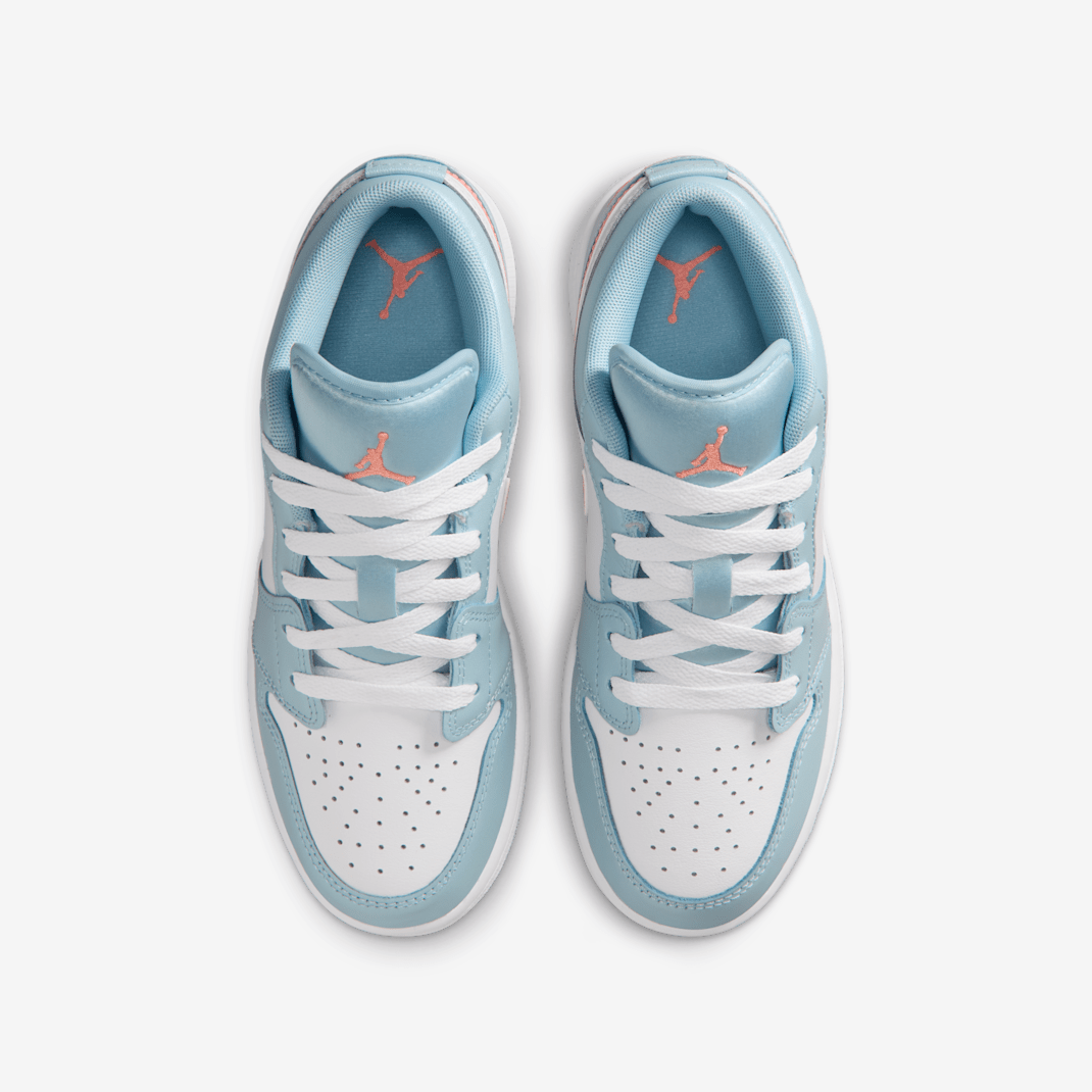 Air Jordan 1 Low SE - Image 4