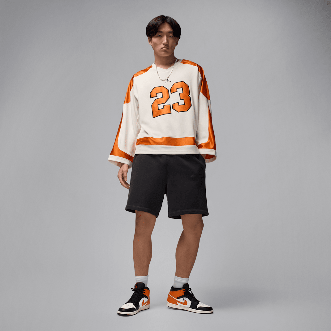 Air Jordan 1 Mid - Image 18