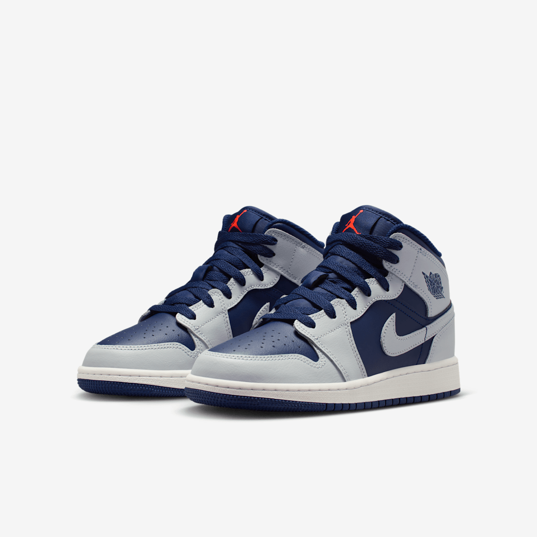 Air Jordan 1 Mid - Image 5