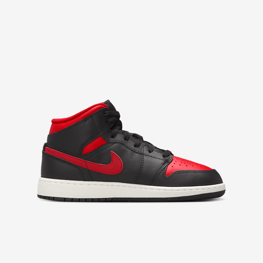 Air Jordan 1 Mid - Image 11