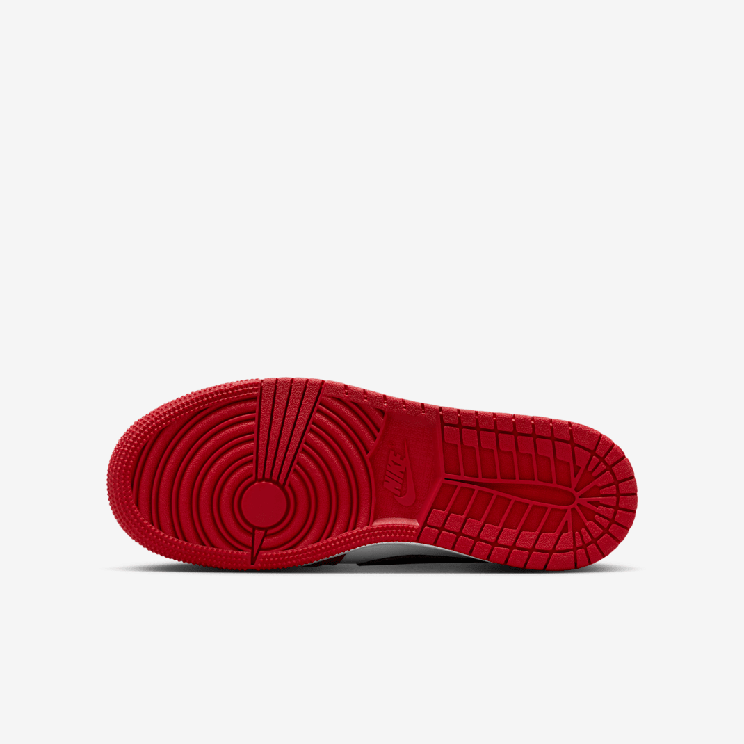 Air Jordan 1 Retro Low "Chicago" - Image 2