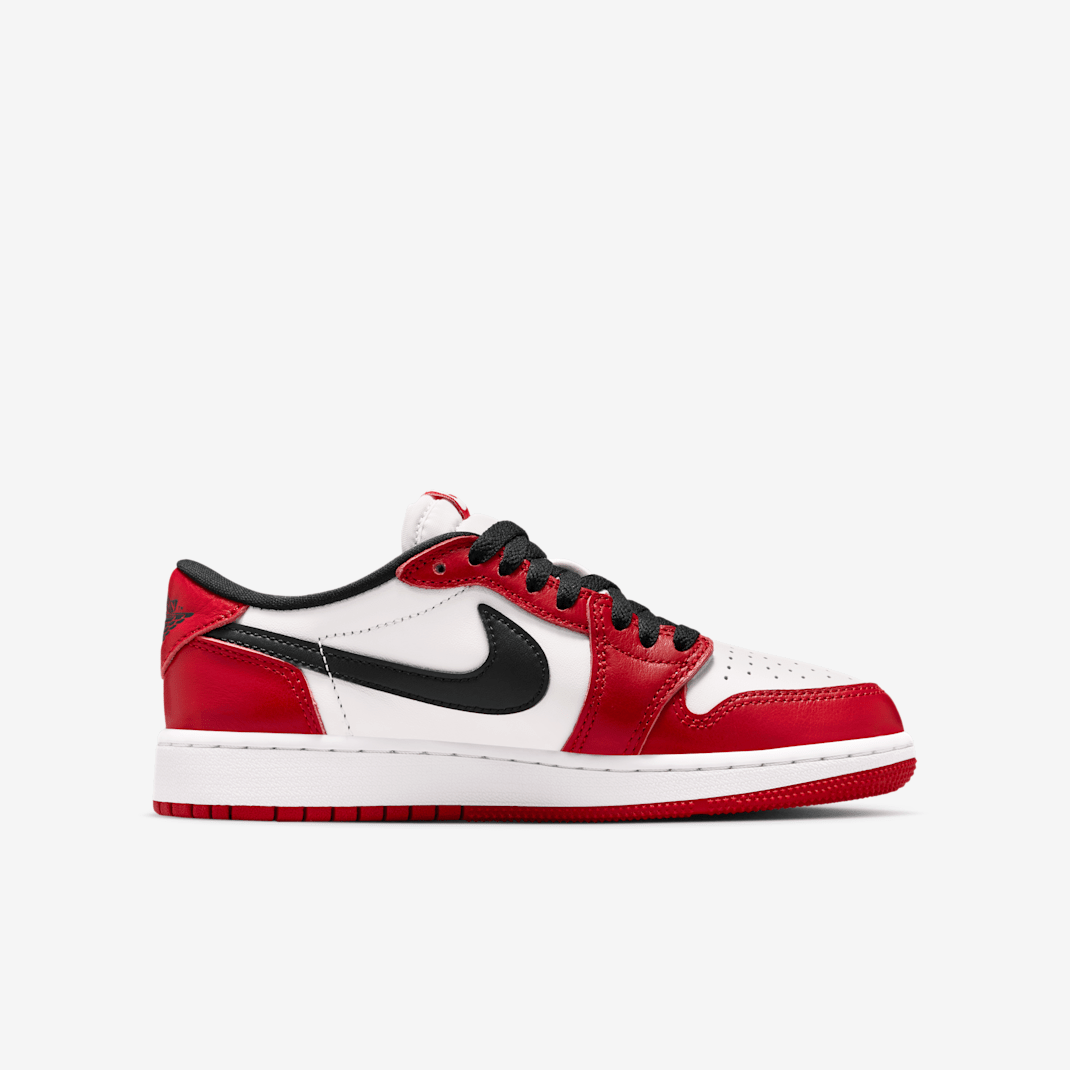 Air Jordan 1 Retro Low "Chicago" - Image 3