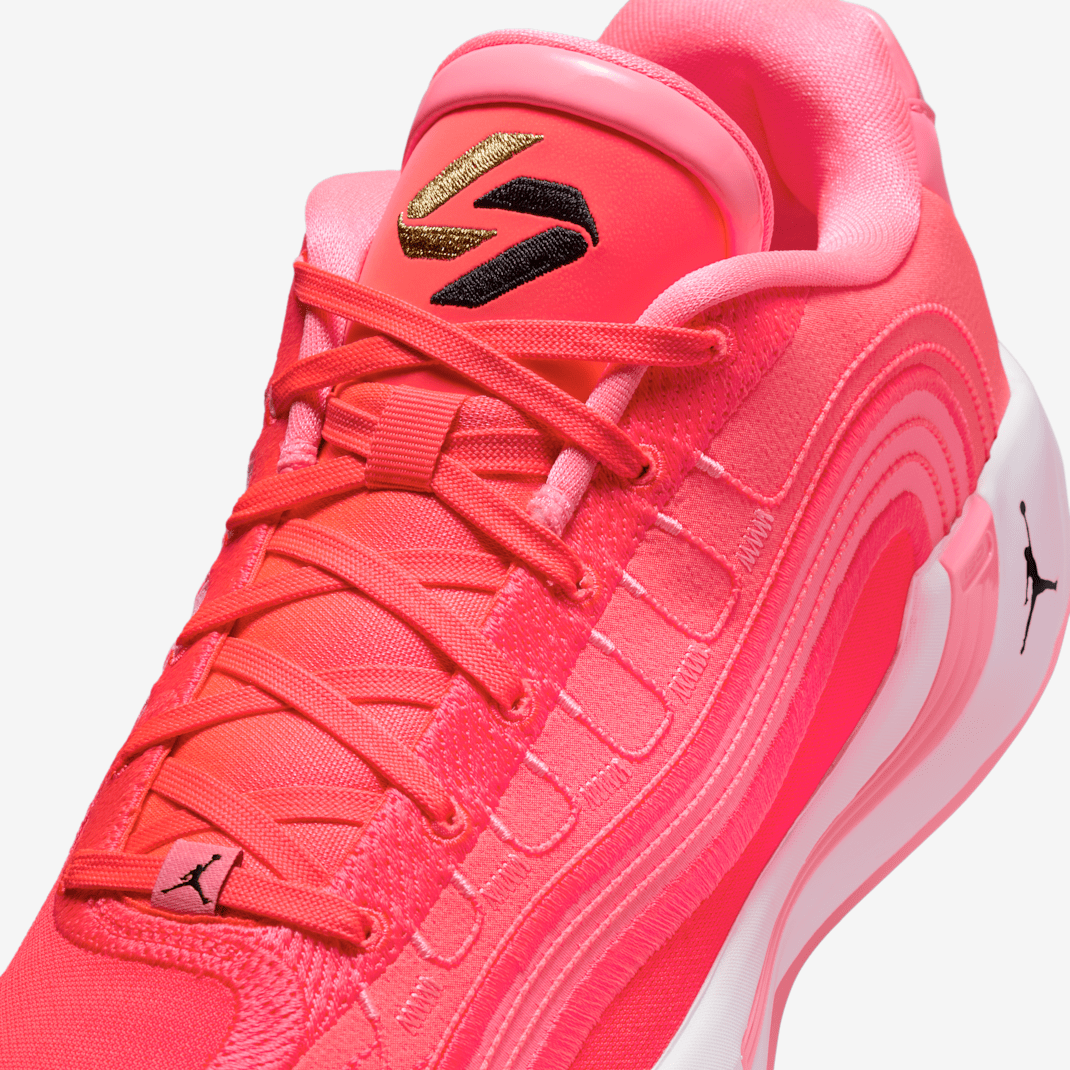 Luka 4 "Gone Camping" - Image 17