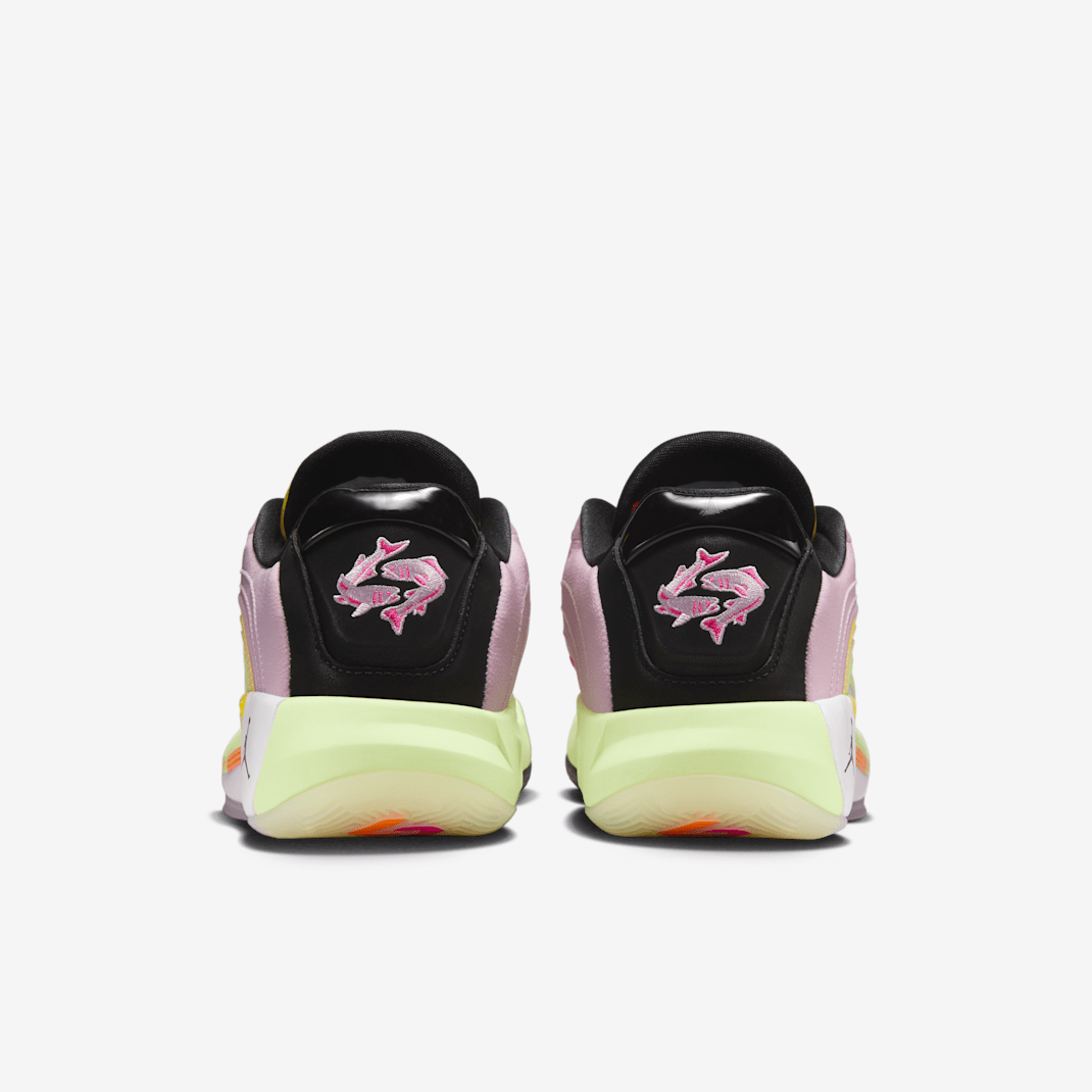 Luka 4 "Gone Camping" - Image 36