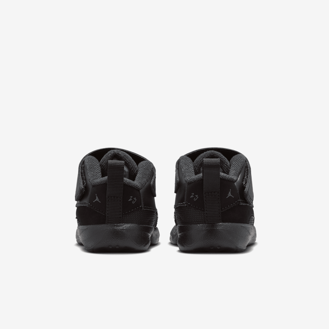 Jordan Max Aura 7 - Image 20