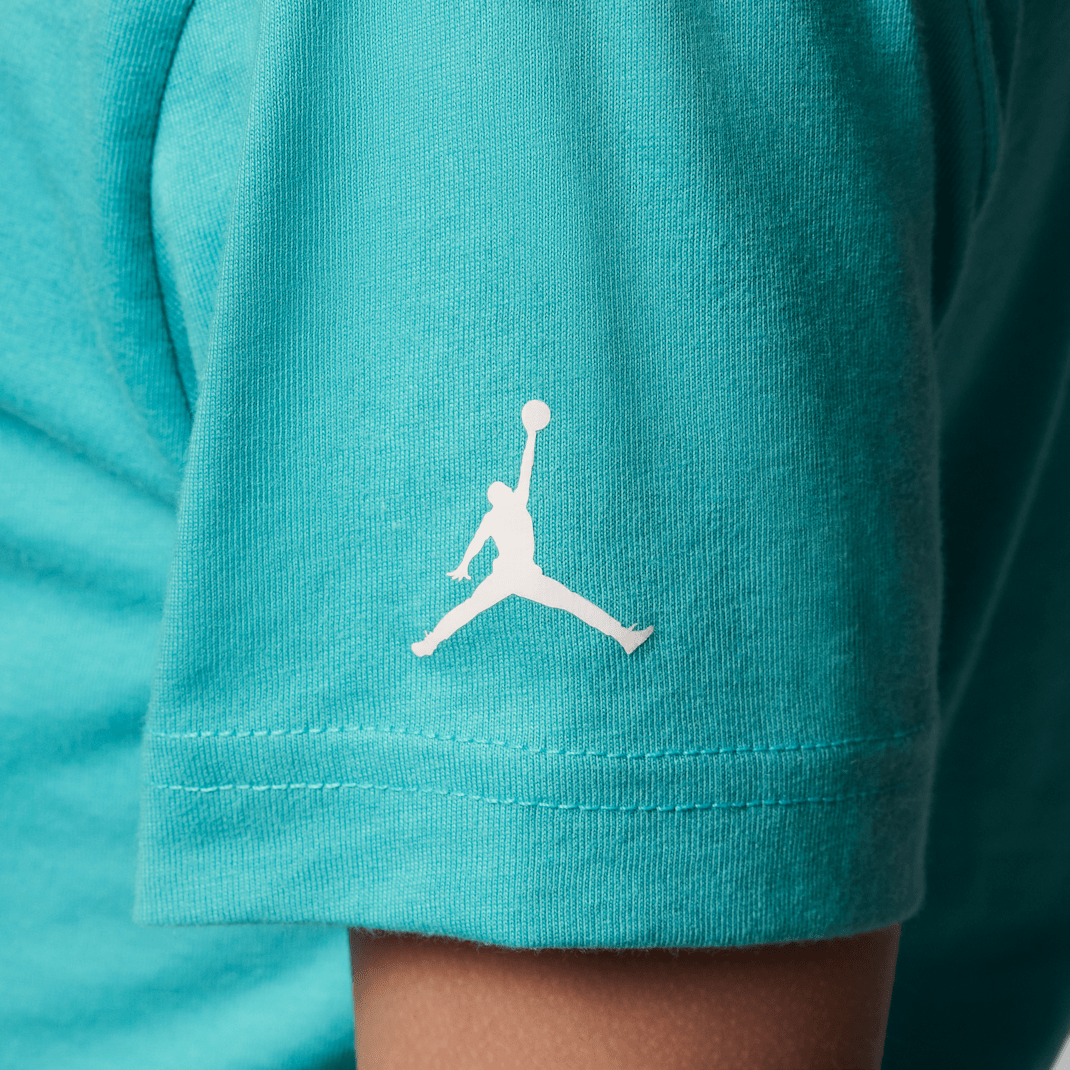 Jordan Flight Essentials - Image 5