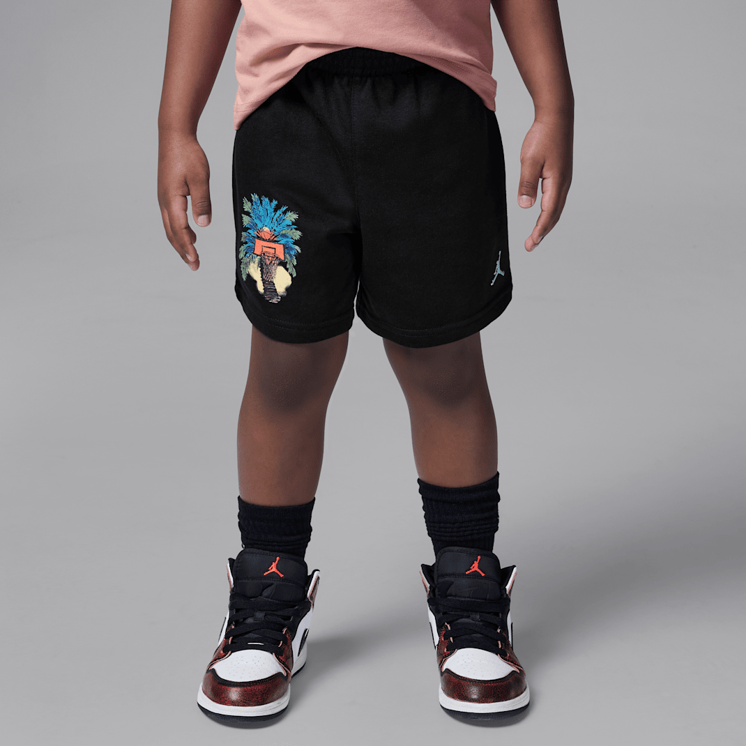 Jordan Flight Essentials - Image 17