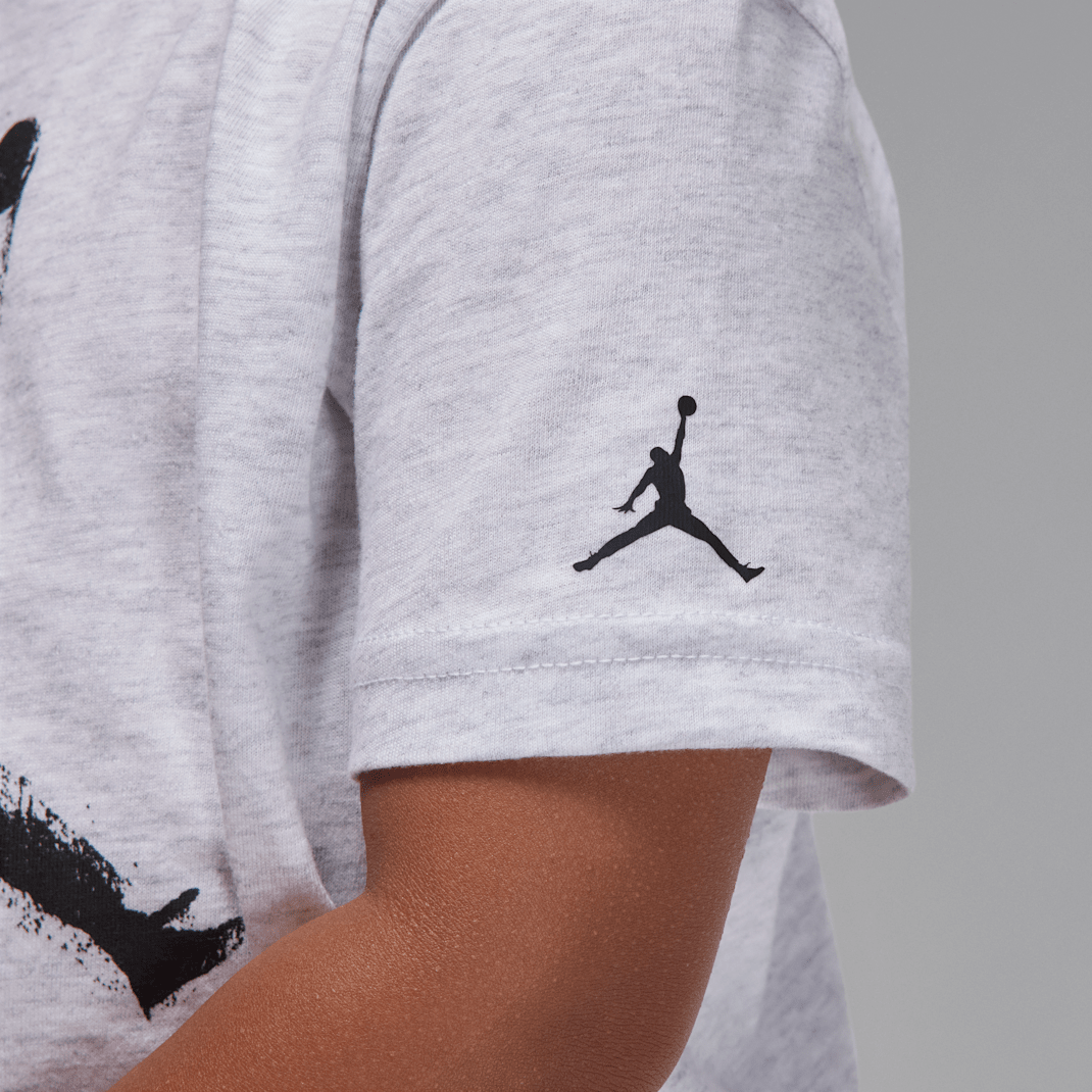 Jordan Flight Essentials - Image 11