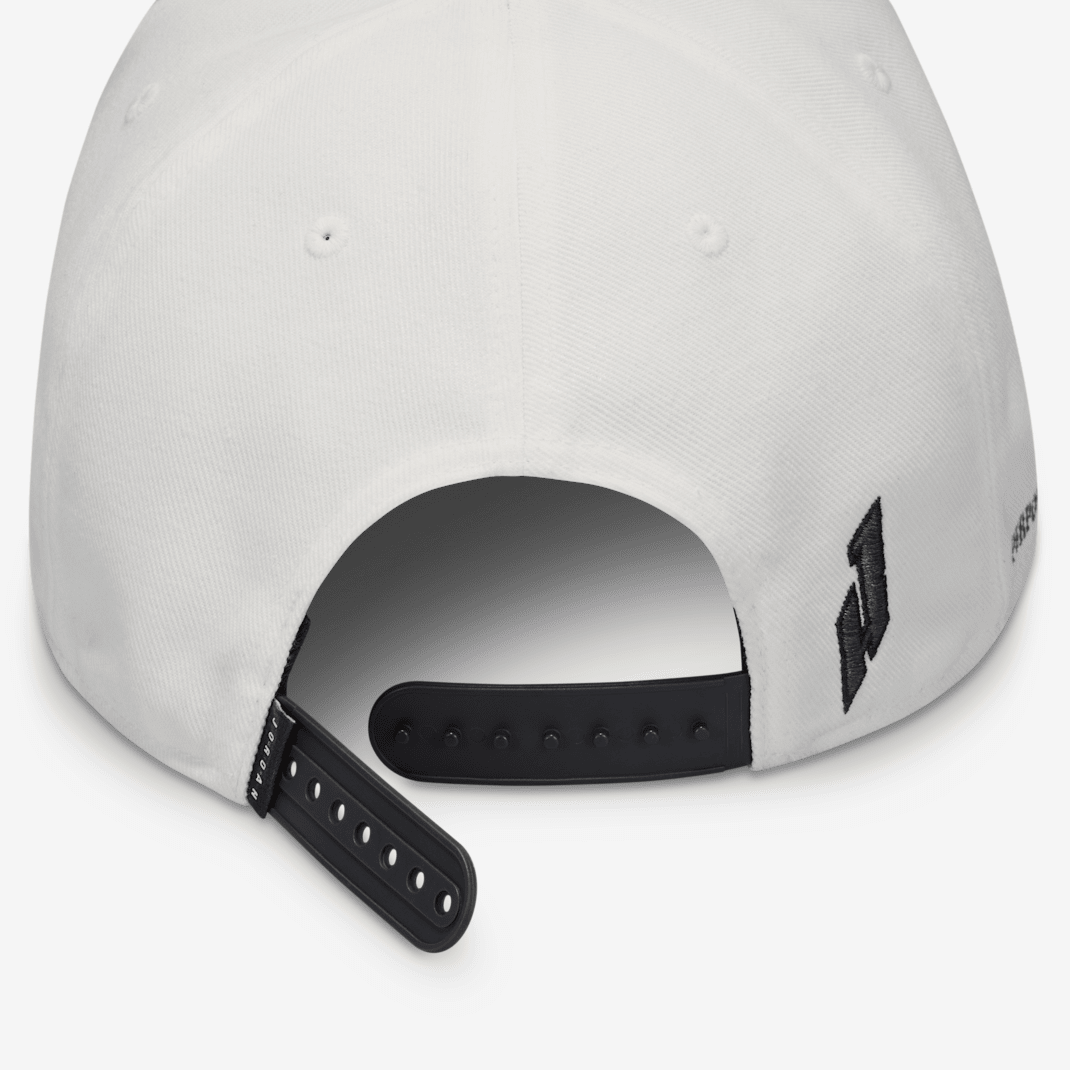 Jalen Hurts Pro - Image 3