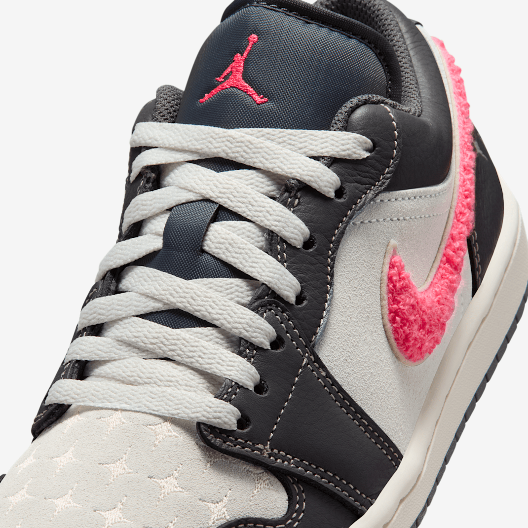 Air Jordan 1 Low - Image 18
