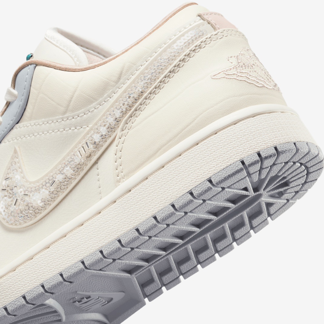 Air Jordan 1 Low - Image 39