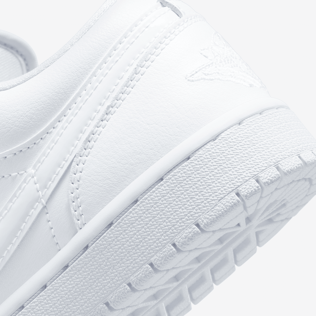 Air Jordan 1 Low - Image 125