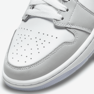 WMNSAIRJORDAN1MID-181.png 136633