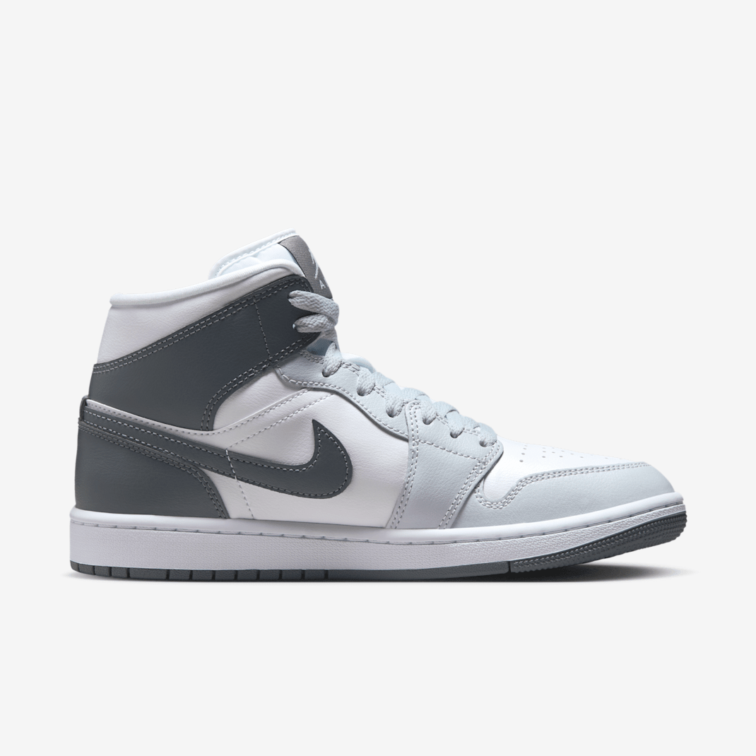 Air Jordan 1 Mid - Image 4