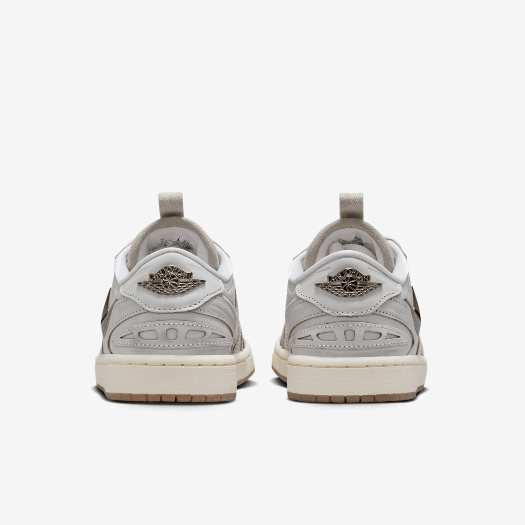 Air Jordan 1 Low Method of Make - Image 15