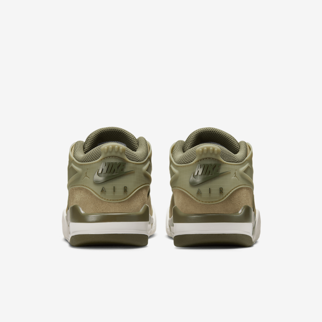 Air Jordan 4 RM - Image 37